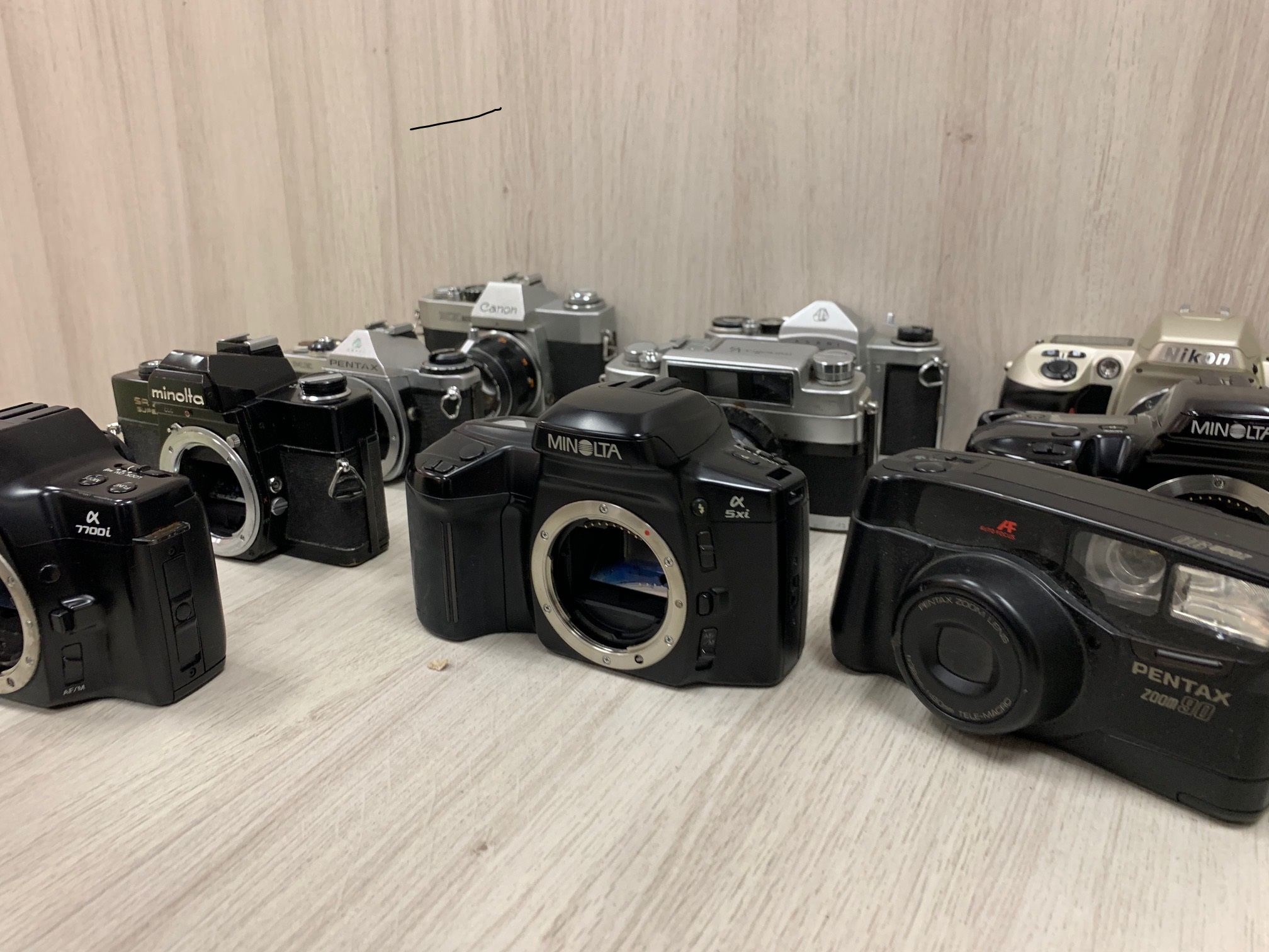 買取わかばイオン藤沢湘南ライフタウン店カメラ・レンズ高価買取させて頂きました！状態問わず買取ます！